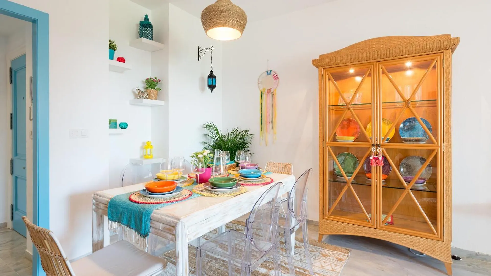 Boho Chic- Beachfront - Free Bikes - Salt Water Pool توريمولينوس 0*,