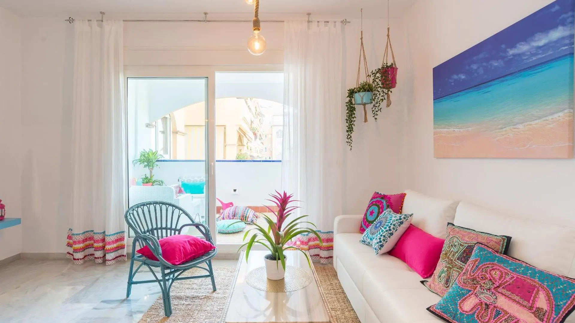 Boho Chic- Beachfront - Free Bikes - Salt Water Pool Torremolinos 0*,  Spain